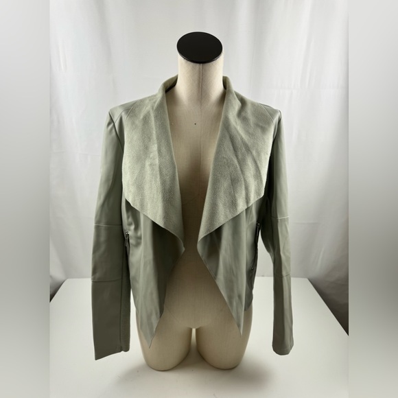 Bagatelle‎ Womens Vegan Faux Leather Drape Open Jacket size Small - Picture 2 of 8